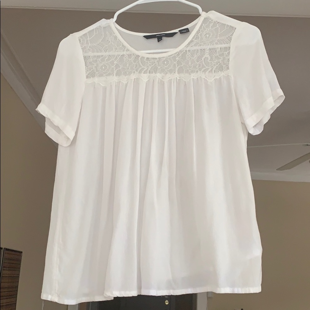 Vero moda white shirt.